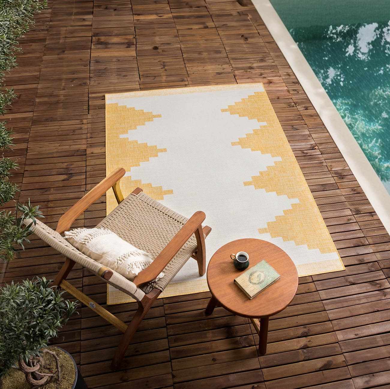 Djugun Yellow Outdoor Rug